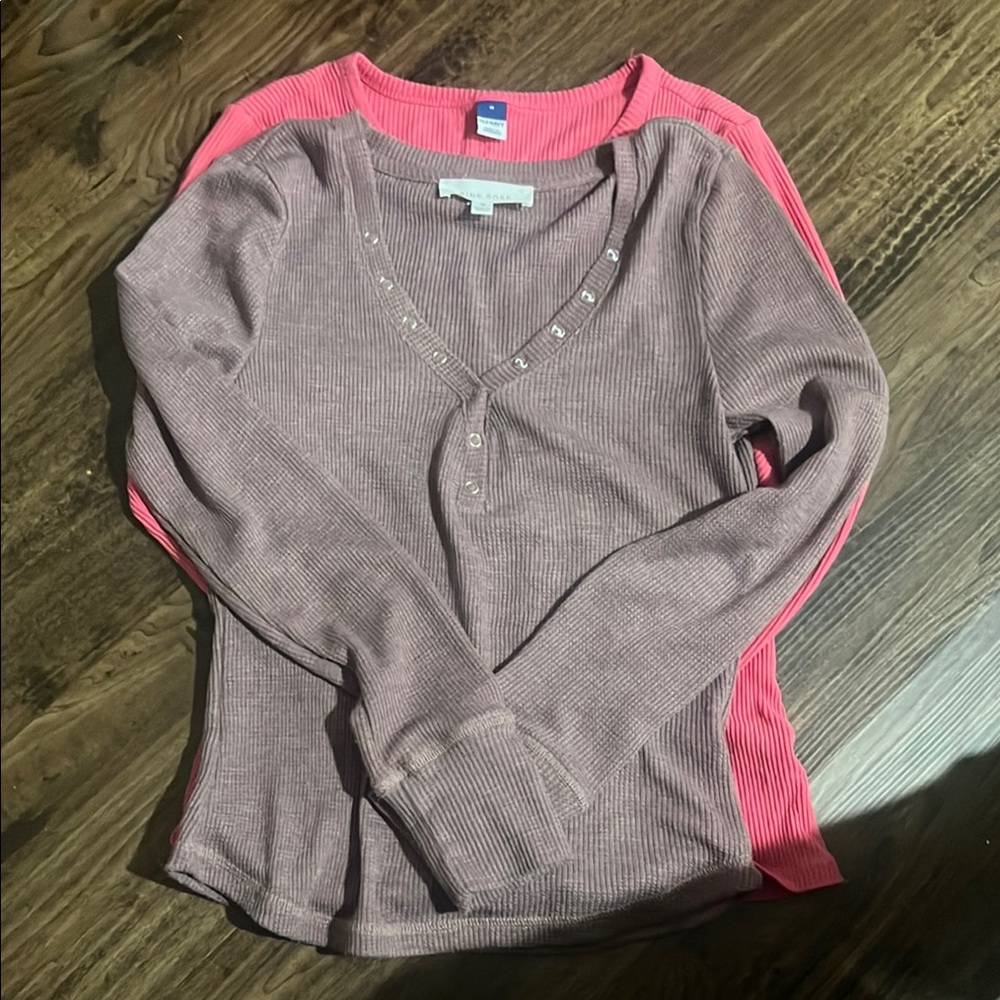 Hi V-Neck Ribbed Tops - Pink and Purple